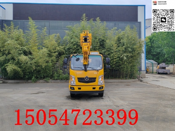 10噸汽車吊，搭配12噸卷揚機，150馬力發(fā)動機，軸距僅2.9米，小巧靈活，動力十足！